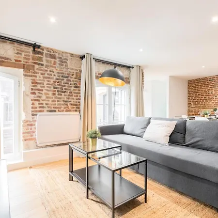 Old - Lovely Typical Apartment! Appartement *